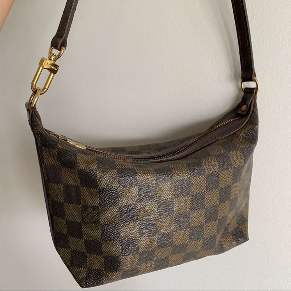 Authentic LOUIS VUITTON Illovo PM